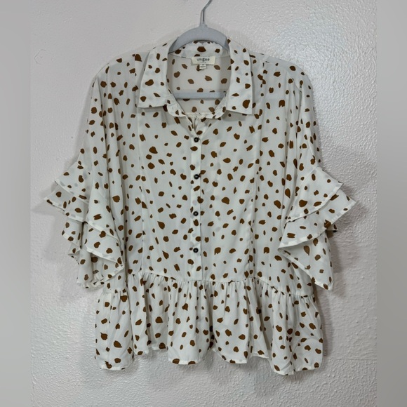 Umgee White & Tan Dalmatian Animal Print Button Front Top Women’s Size Medium - Picture 1 of 10